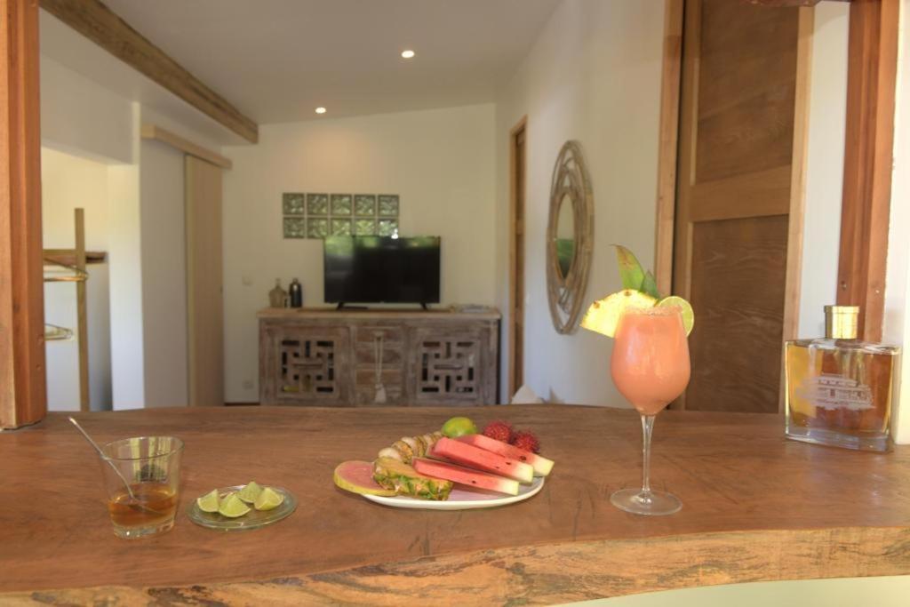 Apartamento Cocotier, Elegant T3 Avec Jardin Tropical Sainte-Anne Exterior foto